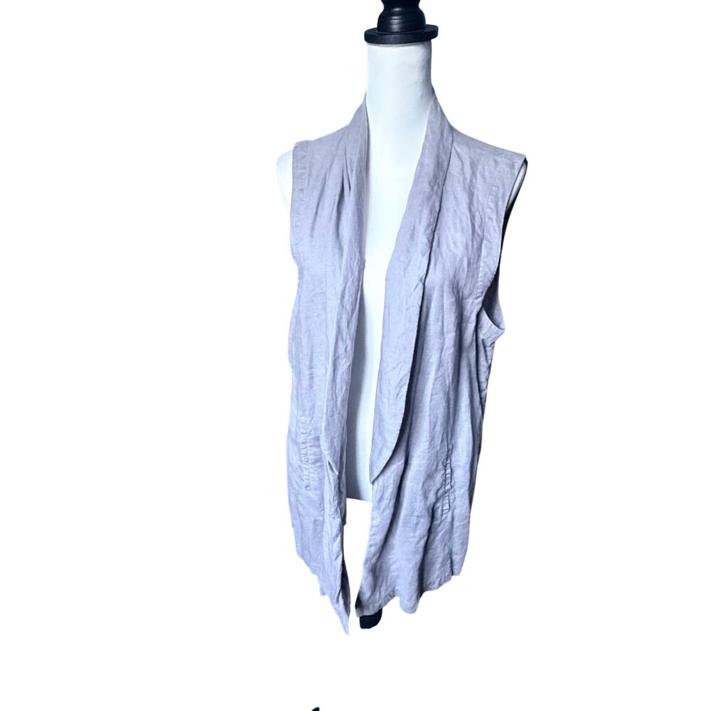 St. Tropez Light Gray Sleeveless Draped Vest